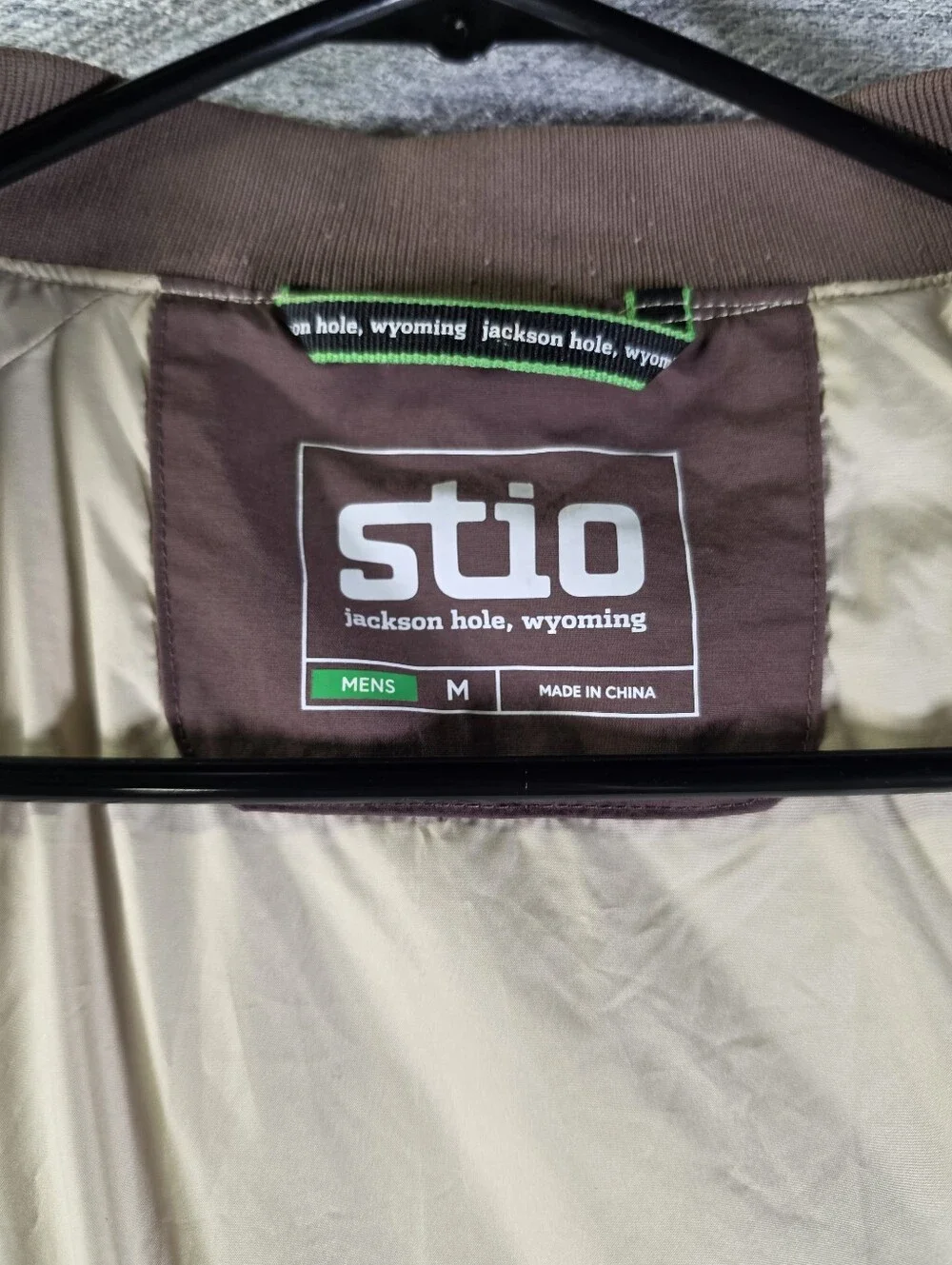 Stio Brown Insulated Jacket-Style Home Accent Cover